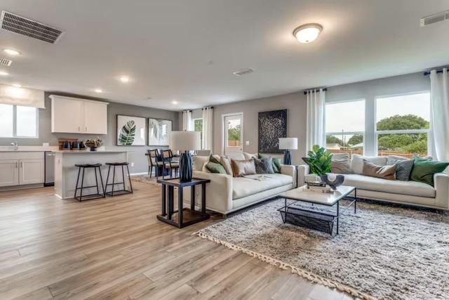 392 Kapok ST, Buda, TX 78610