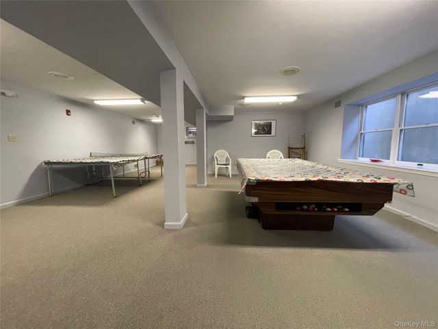 3 Primrose Lane 3, North Babylon, NY 11703