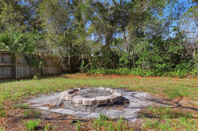 1530 E MINNESOTA AVENUE, Deland, FL 32724