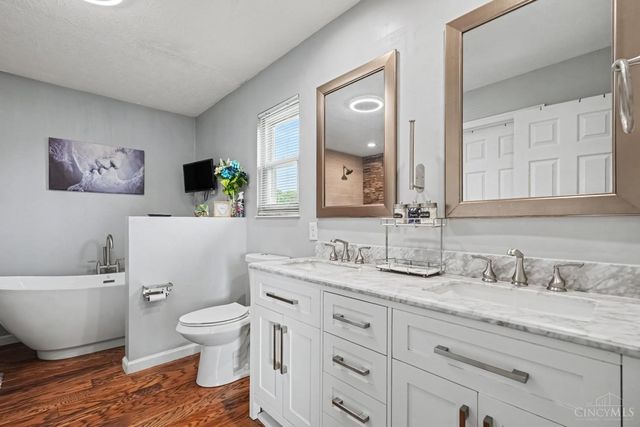2004 Crest Road, Forest Park, OH 45240