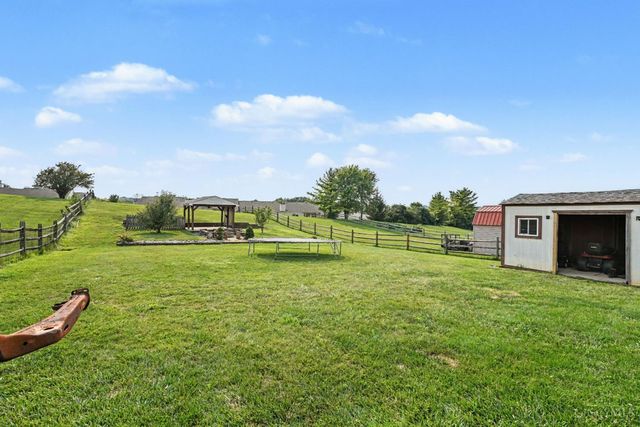 2004 Crest Road, Forest Park, OH 45240