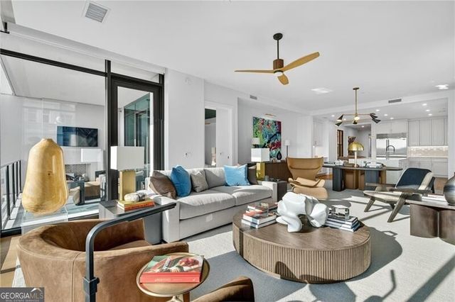 2520 Peachtree Road NW 903, Atlanta, GA 30305