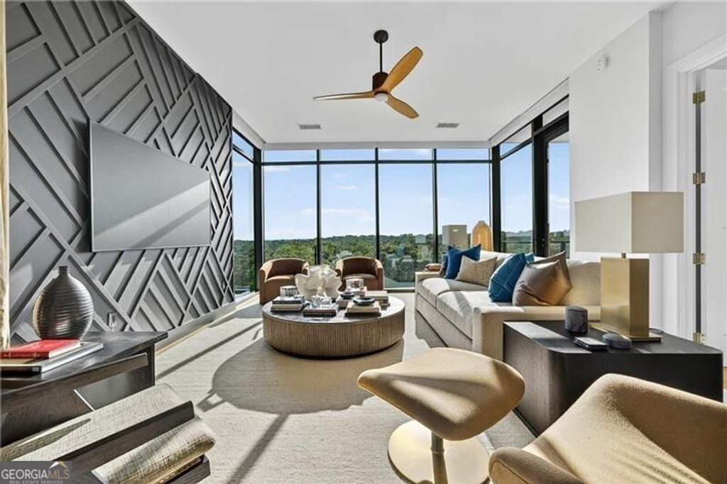 2520 Peachtree Road NW 903, Atlanta, GA 30305