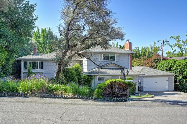 7634 Woodglen Dr, Fair Oaks, CA 95628