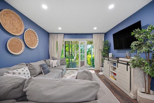 7634 Woodglen Dr, Fair Oaks, CA 95628