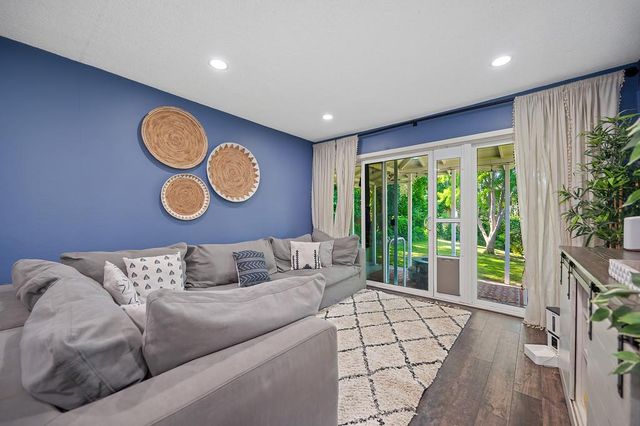 7634 Woodglen Dr, Fair Oaks, CA 95628