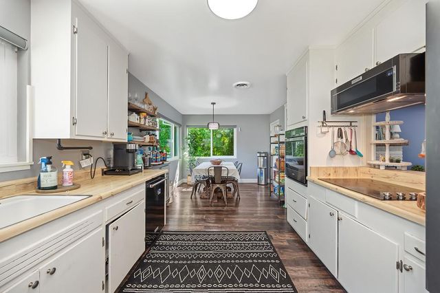 7634 Woodglen Dr, Fair Oaks, CA 95628