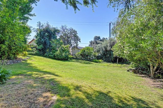 7634 Woodglen Dr, Fair Oaks, CA 95628