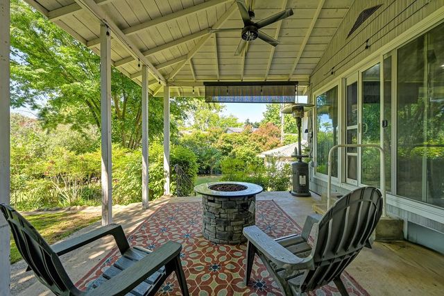 7634 Woodglen Dr, Fair Oaks, CA 95628