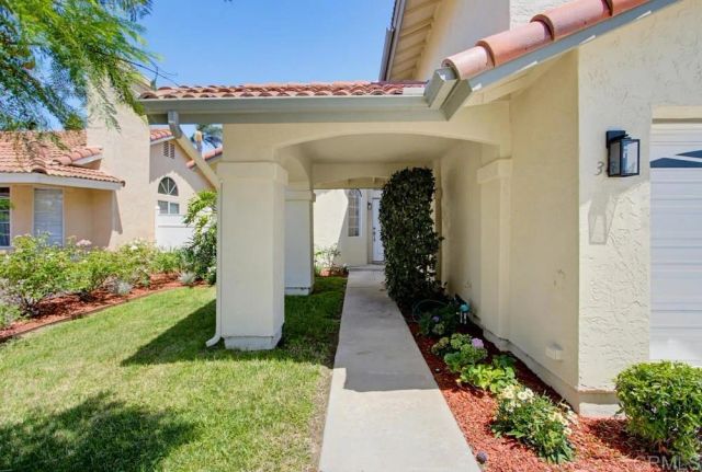 3444 Meadow View Drive, Oceanside, CA 92058