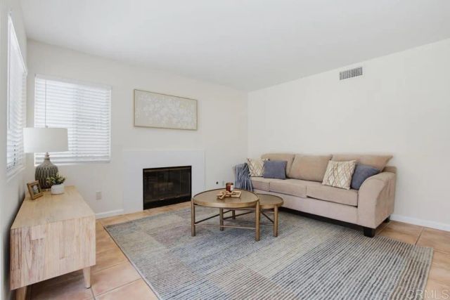 3444 Meadow View Drive, Oceanside, CA 92058