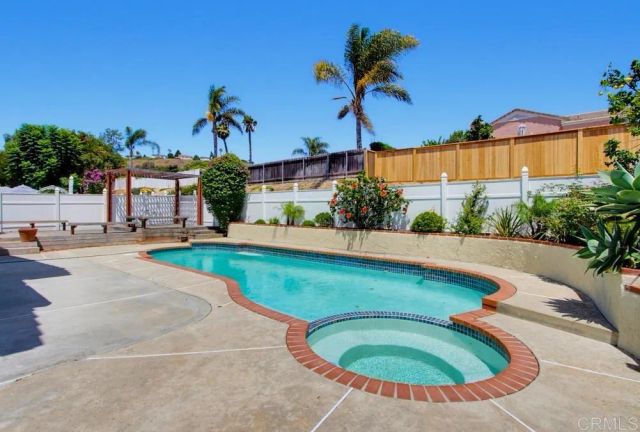3444 Meadow View Drive, Oceanside, CA 92058