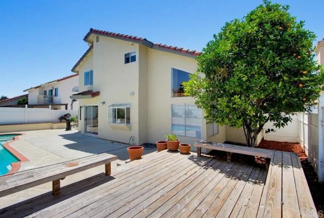 3444 Meadow View Drive, Oceanside, CA 92058