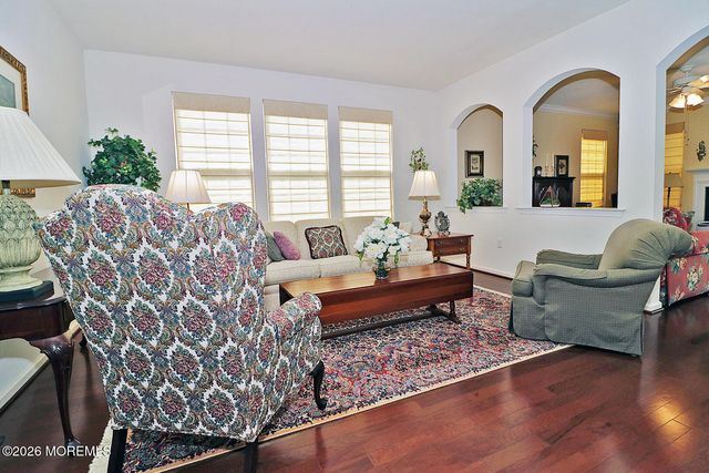 3 Battery Court, Barnegat, NJ 08005