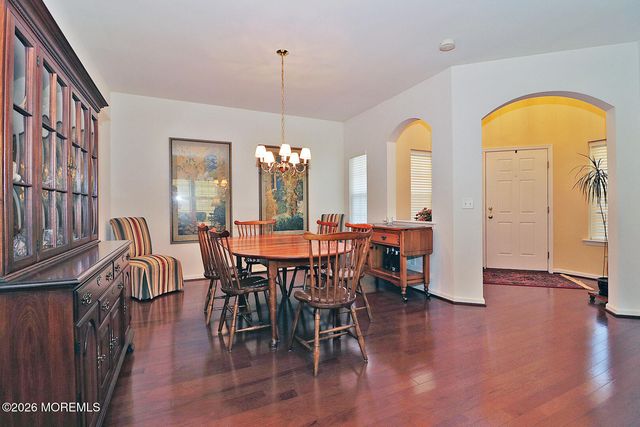 3 Battery Court, Barnegat, NJ 08005