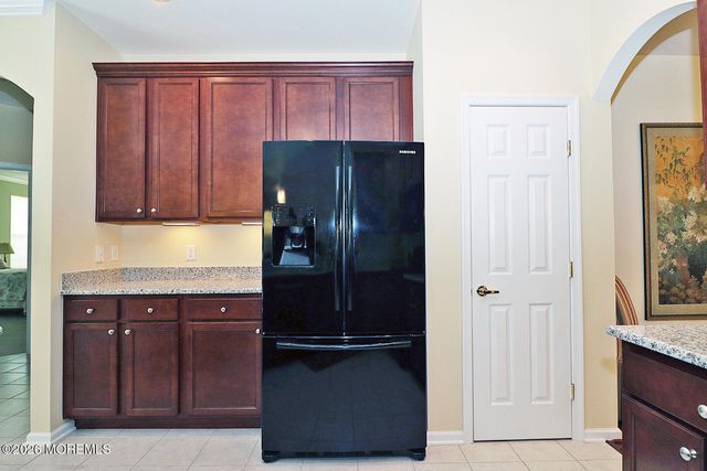 3 Battery Court, Barnegat, NJ 08005