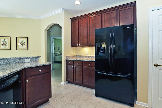 3 Battery Court, Barnegat, NJ 08005