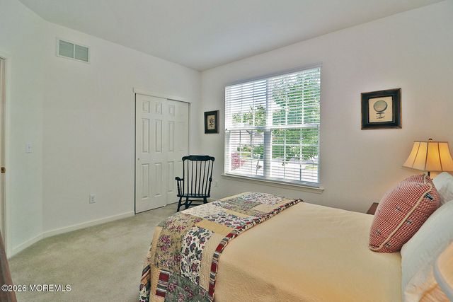 3 Battery Court, Barnegat, NJ 08005