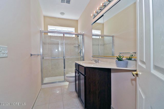 3 Battery Court, Barnegat, NJ 08005