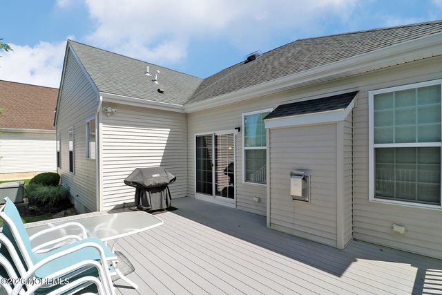 3 Battery Court, Barnegat, NJ 08005