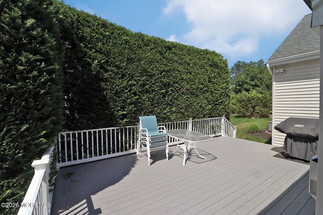 3 Battery Court, Barnegat, NJ 08005