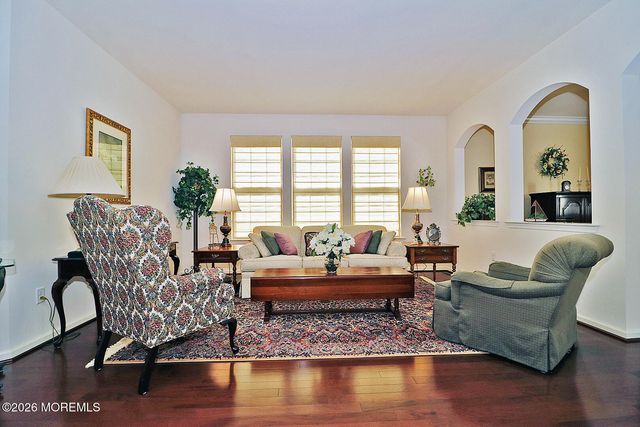 3 Battery Court, Barnegat, NJ 08005
