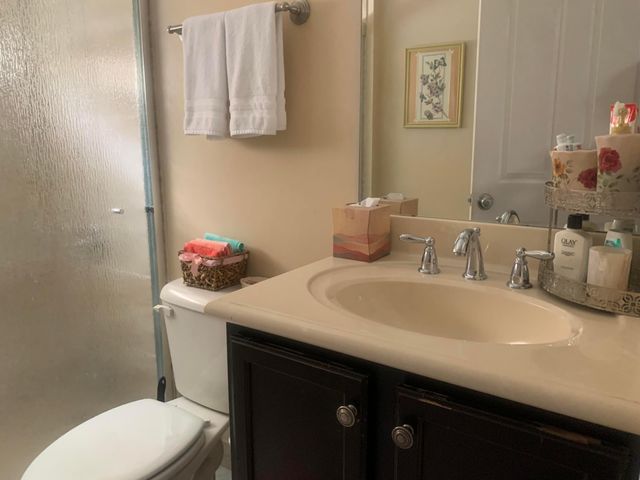 8292 Calabria Lakes Drive, Boynton Beach, FL 33473