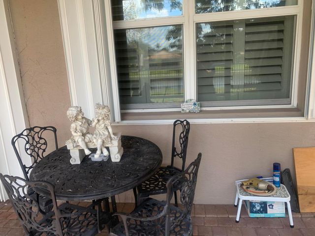 8292 Calabria Lakes Drive, Boynton Beach, FL 33473