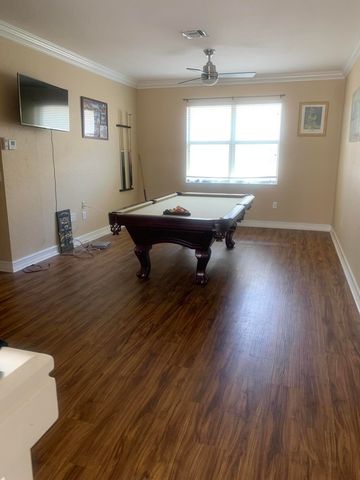 8292 Calabria Lakes Drive, Boynton Beach, FL 33473