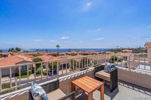 1373 Caminito Halago, La Jolla, CA 92037