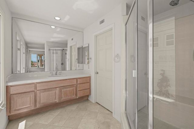 1373 Caminito Halago, La Jolla, CA 92037