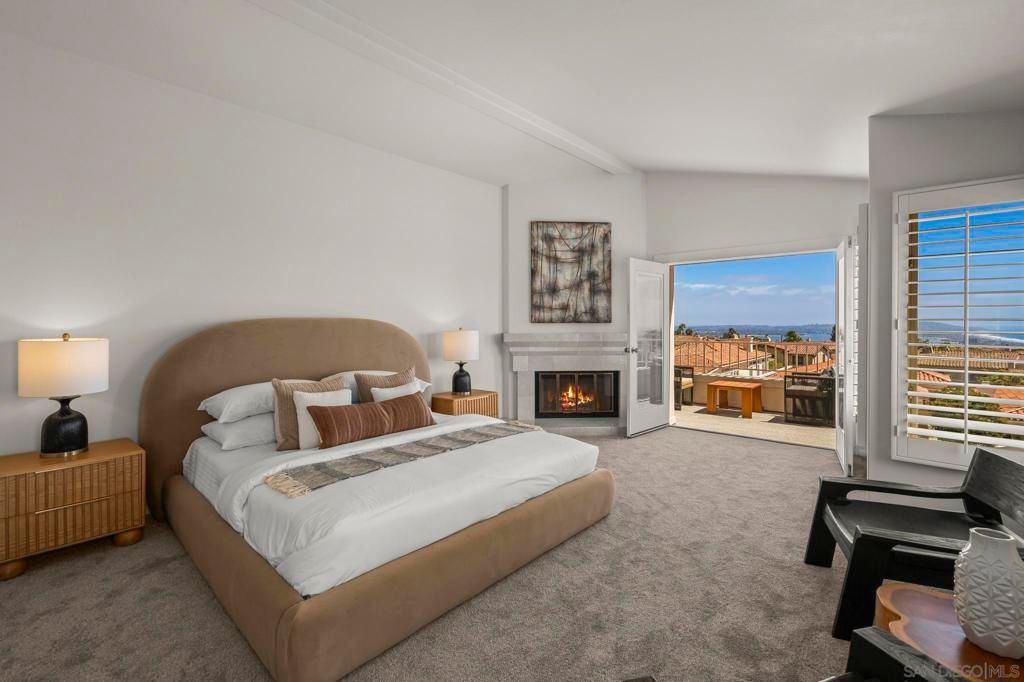 Image 20 of property listing at 1373 Caminito Halago, La Jolla, CA 92037