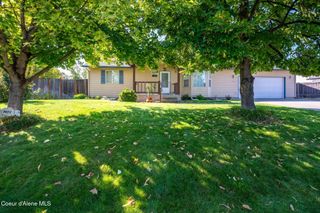 8419 N CLOVERLEAF DRIVE, Hayden, ID 83835