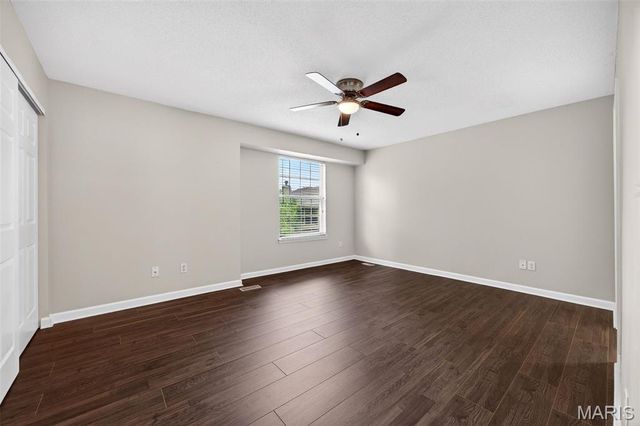 1 Glen Echo Lane 1, St Peters, MO 63303