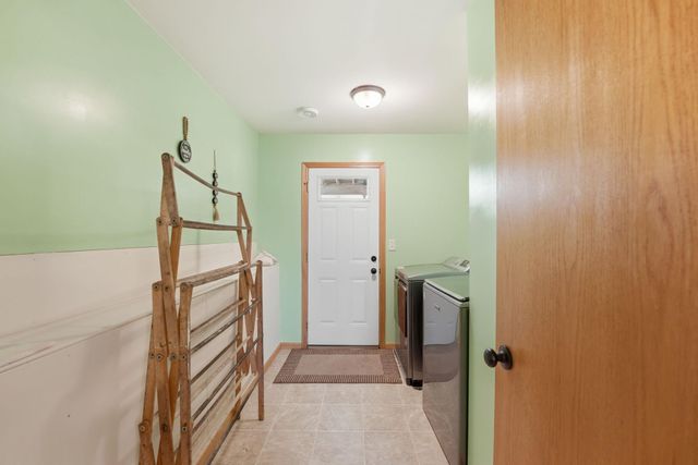 210 Carroll Court, Paynesville, MN 56362