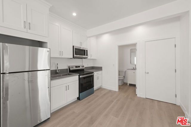 68870 Los Gatos Road, Cathedral City, CA 92234