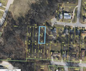 1013 INDIANA AVENUE, Jefferson City, MO 65109