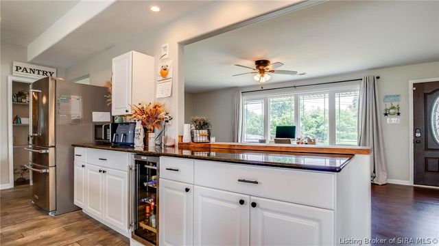 121 Franklin Drive, New Albany, IN 47150