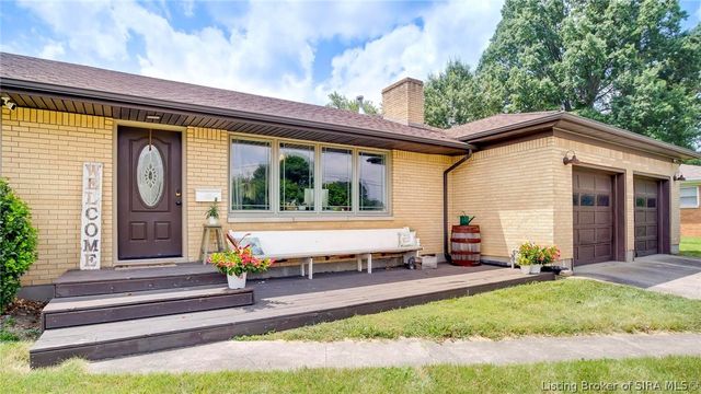 121 Franklin Drive, New Albany, IN 47150