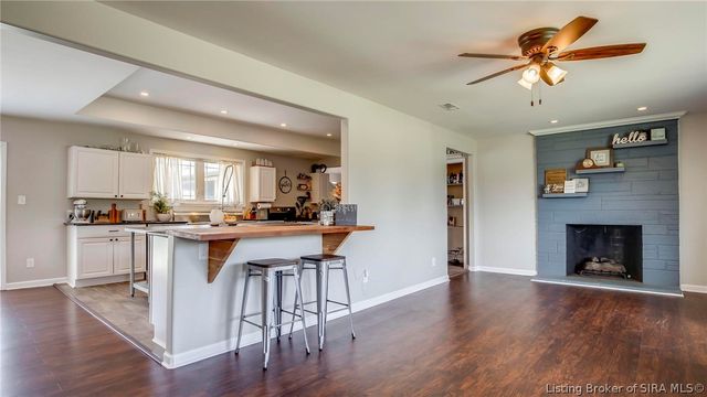 121 Franklin Drive, New Albany, IN 47150