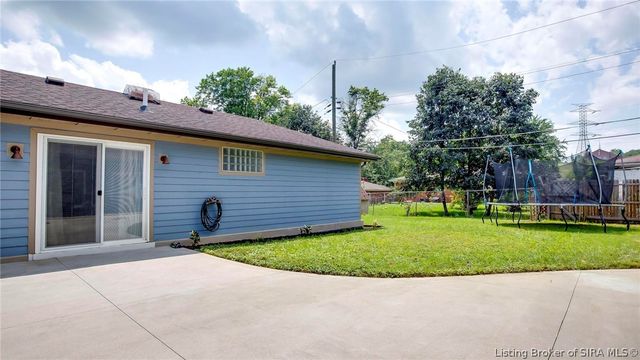 121 Franklin Drive, New Albany, IN 47150