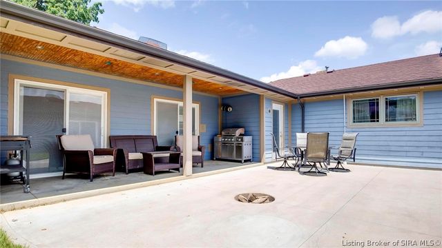 121 Franklin Drive, New Albany, IN 47150