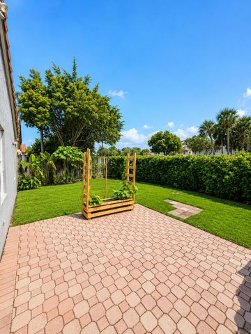 332 NW 107TH Avenue, Pembroke Pines, FL 33026