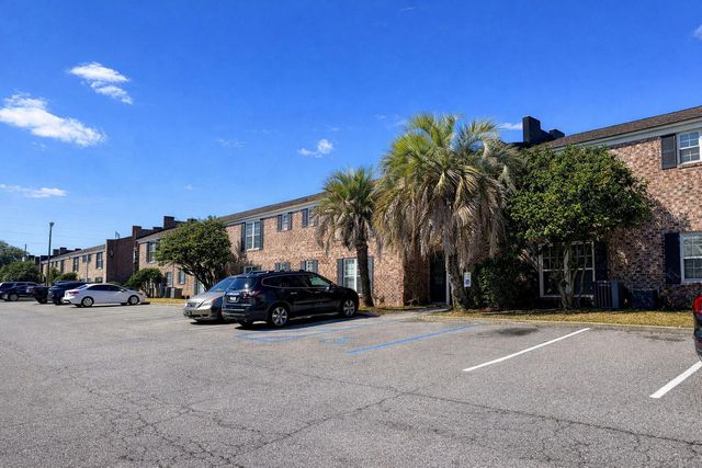 867 Colony Drive 99, Charleston, SC 29407