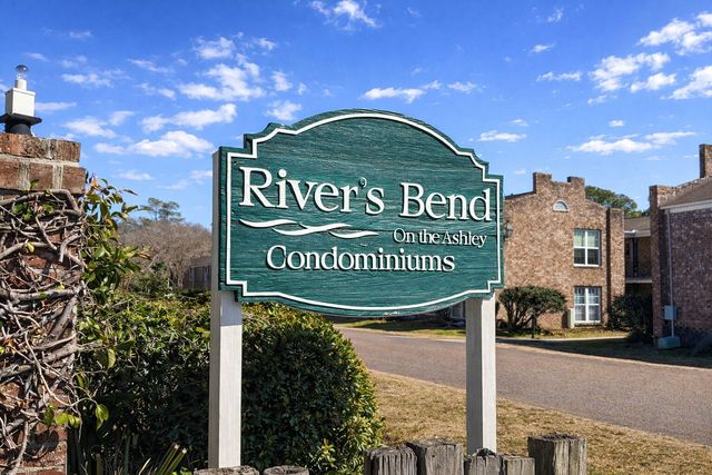 867 Colony Drive 99, Charleston, SC 29407