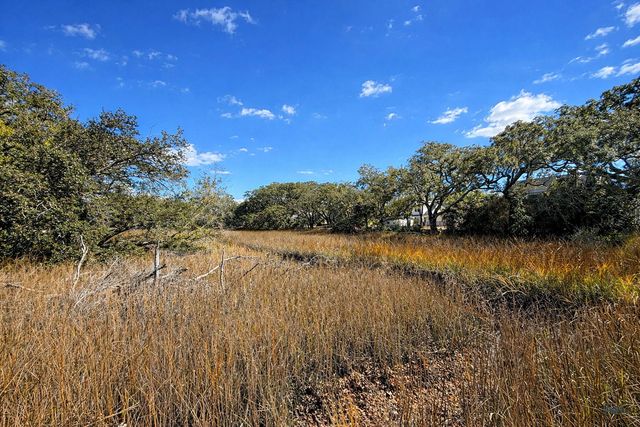 867 Colony Drive 99, Charleston, SC 29407