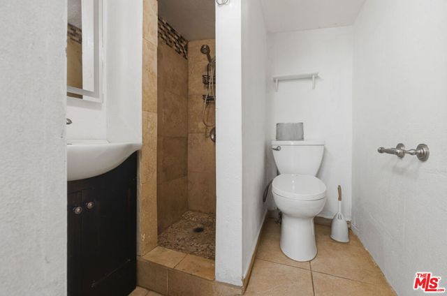 6229 Canobie Avenue, Whittier, CA 90601