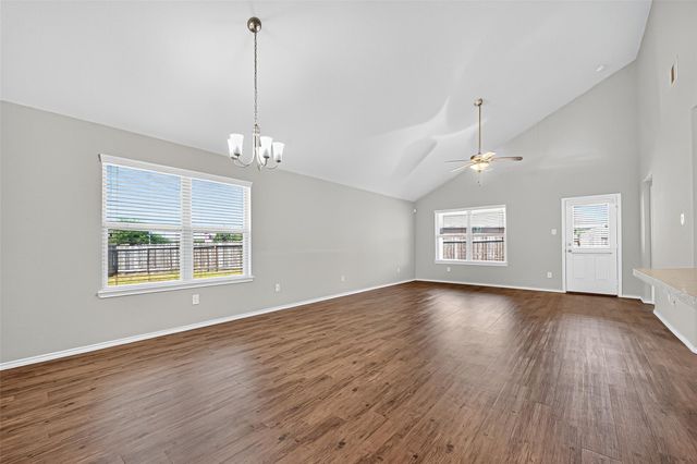 5310 Songlark Bluff Circle, Katy, TX 77449