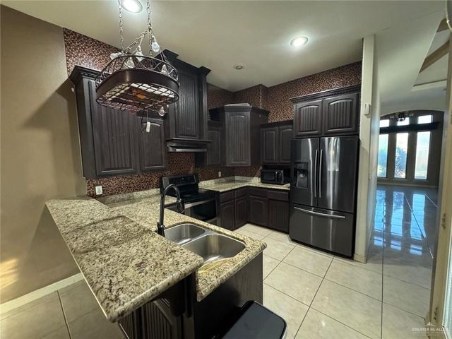 5109 N Gumwood Street, Pharr, TX 78577