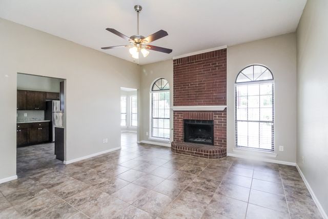 4205 Martha Lane, Rowlett, TX 75088